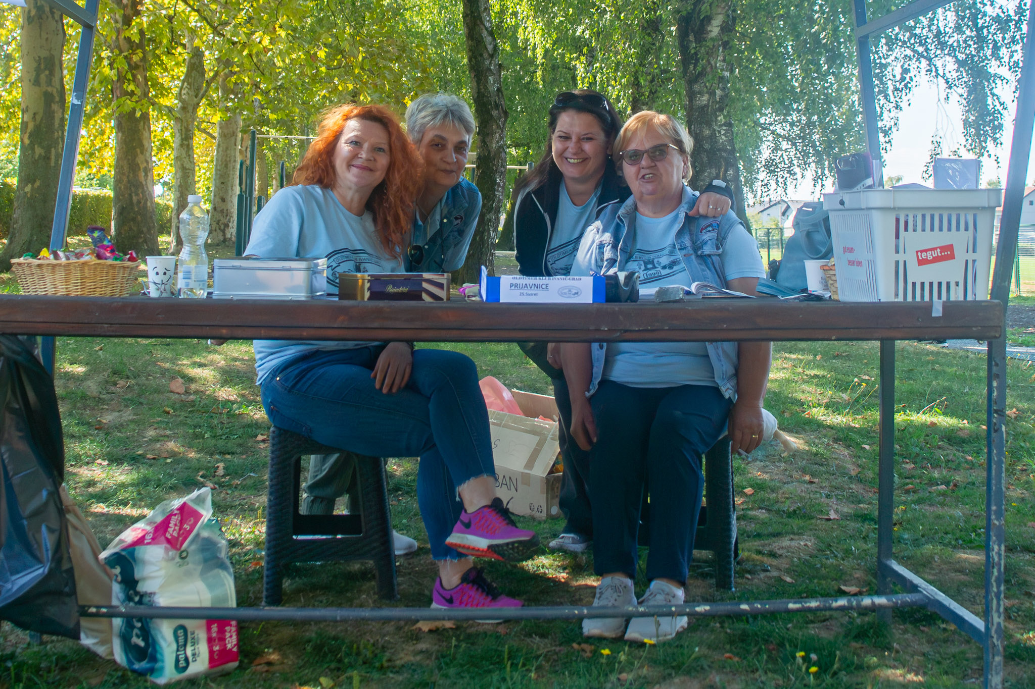 0011 Prijavna ekipa