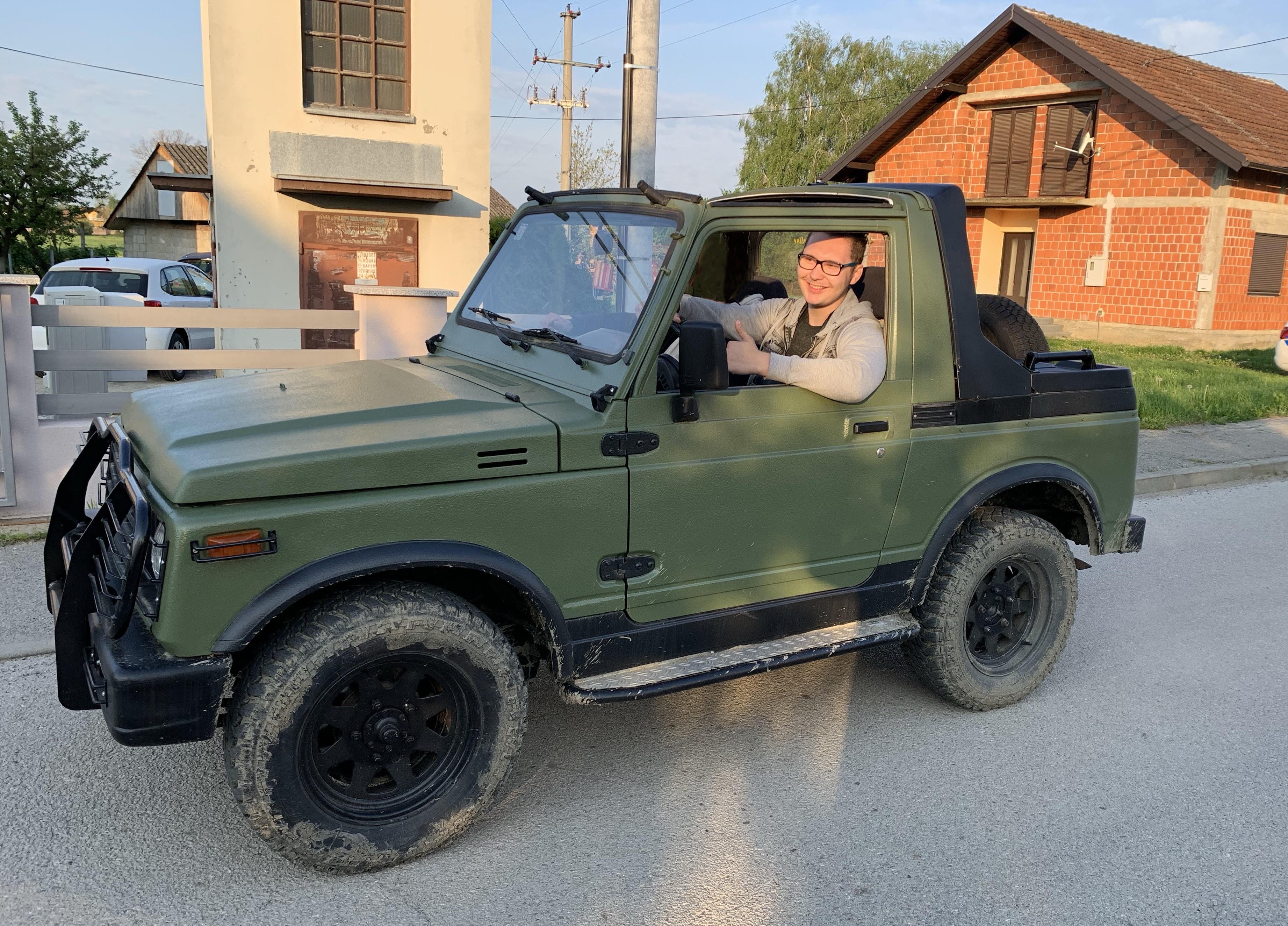 Suzuki Samurai Trncic