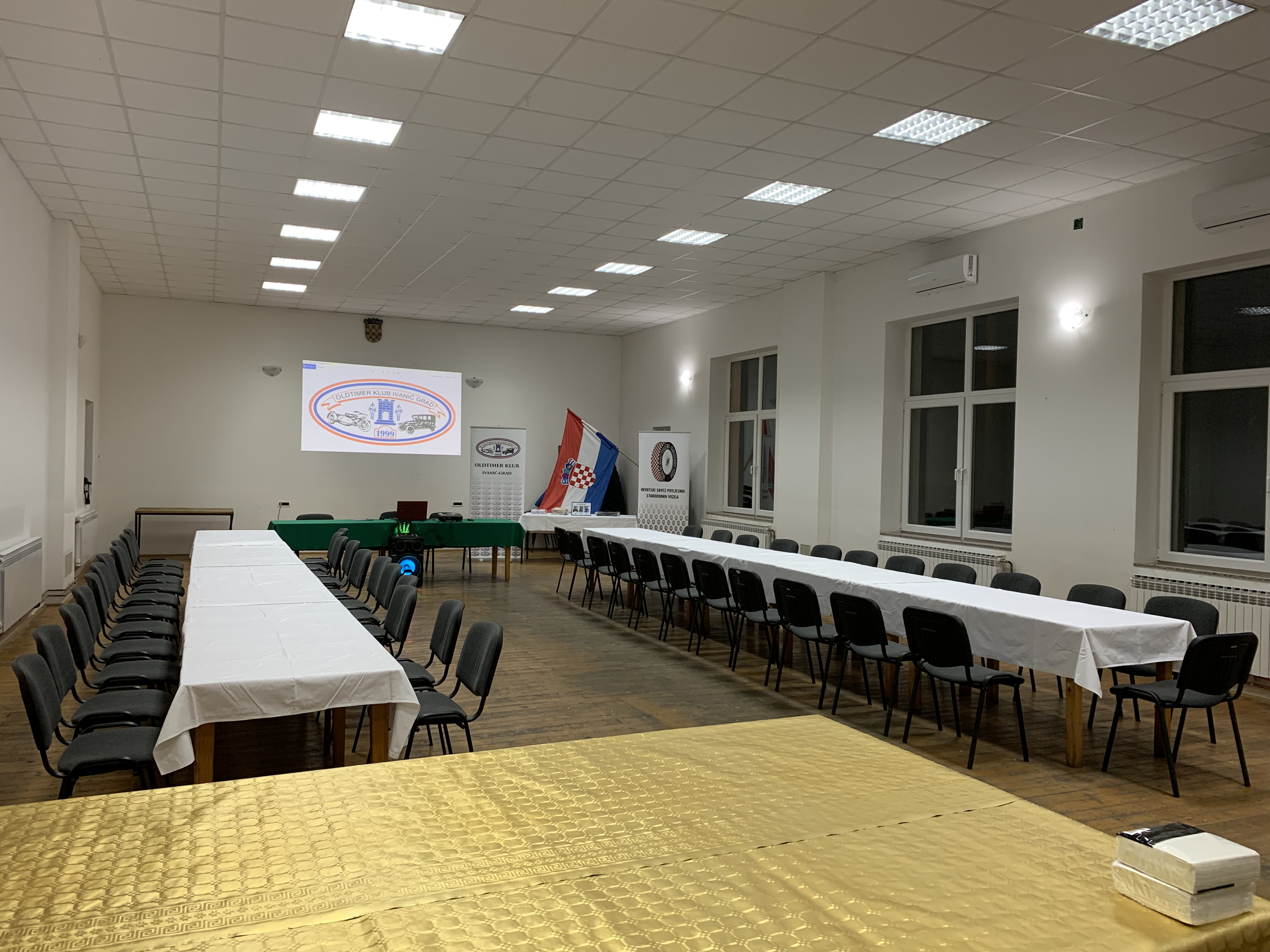 001 A sala priprema